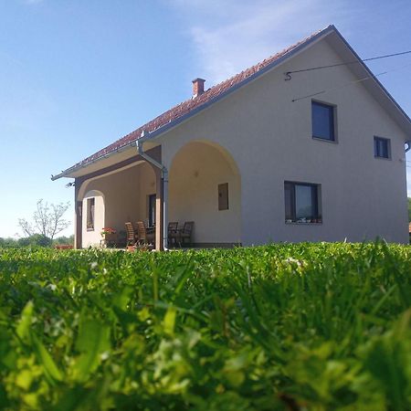 Вилла Kosmaj Casa Maia Ducina Экстерьер фото